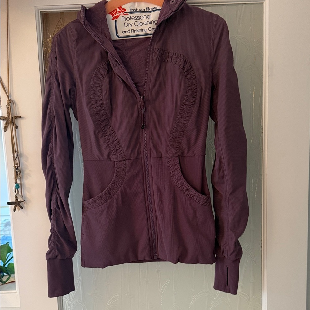 lululemon athletica Deep Plum Utility Jacket. Super Cute